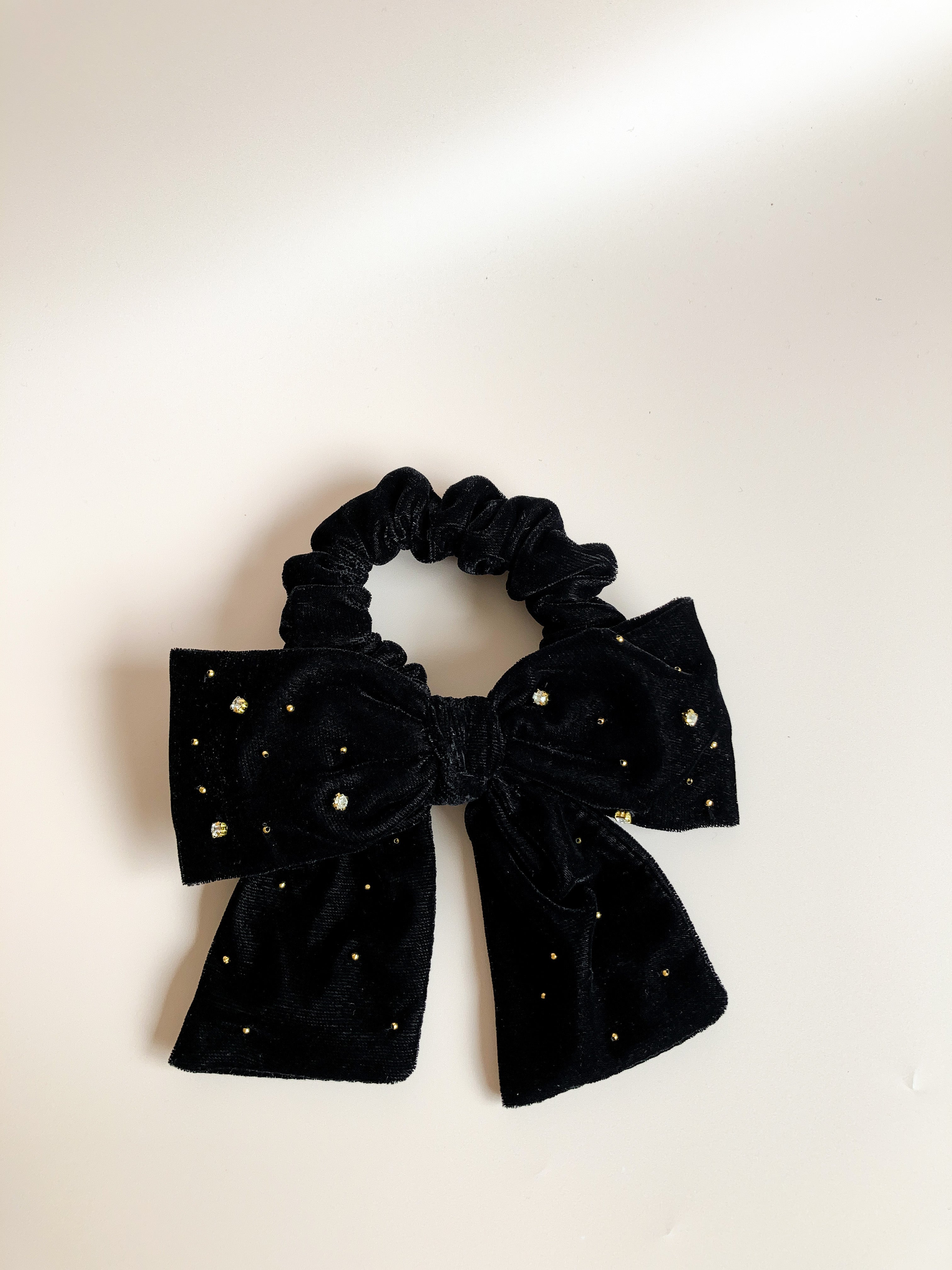 The Bow Scrunchie - Starry Eyed – Hannah Walker